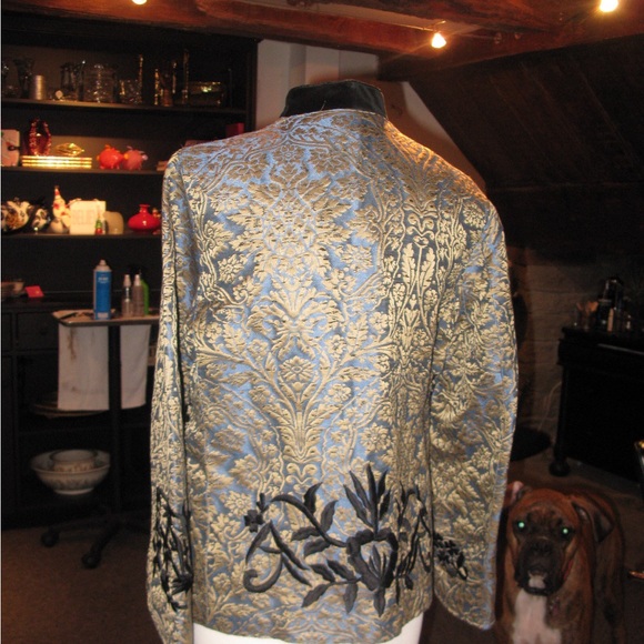 Elegant, vintage evening/smoking jacket. Nadia Kemp chic and unique - Picture 3 of 5